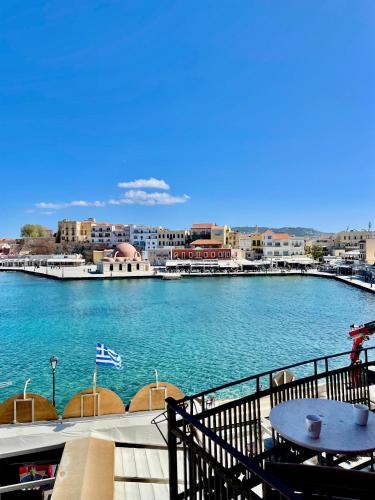 Erietta Suites