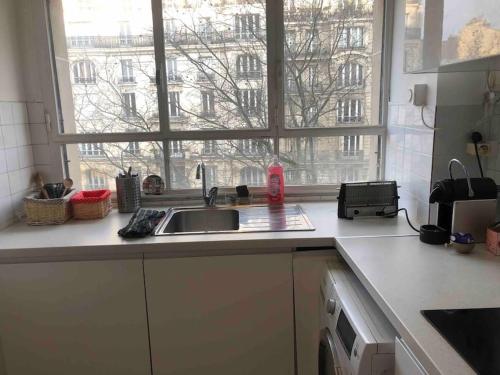 Grand appartement proche métro
