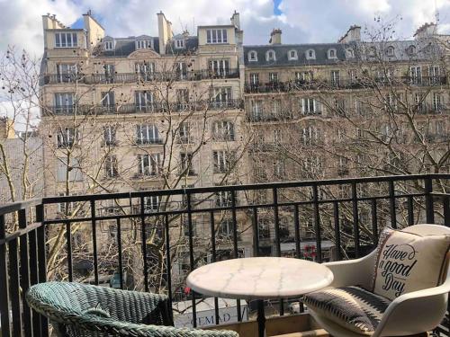 Grand appartement proche métro