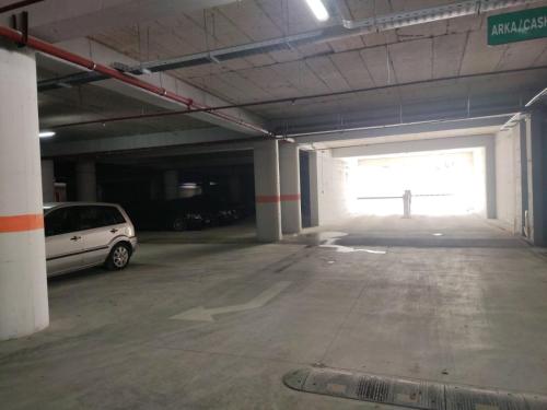 Imagen de la galería de Hotel & Restaurant White City, en Berat
