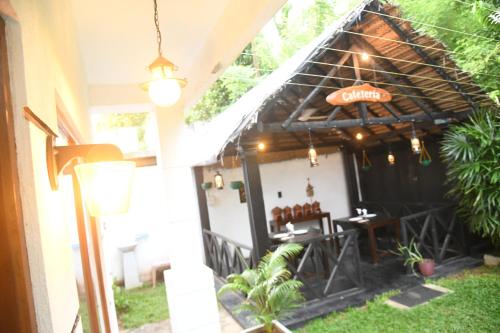 Vườn quanh wild park safari home stay