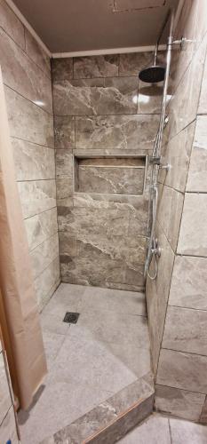 A bathroom at Closer "Egnatia Apartment 4"