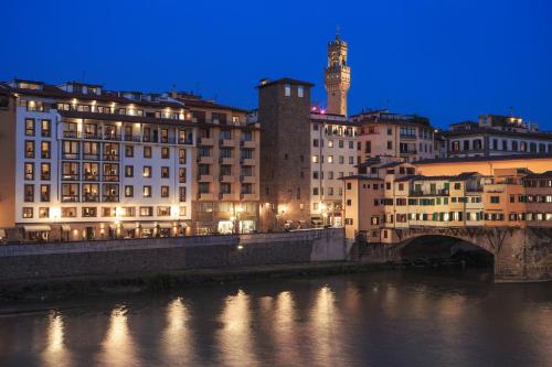 Portrait Firenze - Lungarno Collection photo 41