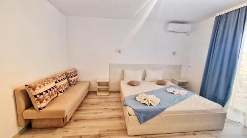 Gallery image of Casa Cochilia - Camera Privata in Localitatea Tuzla in Tuzla