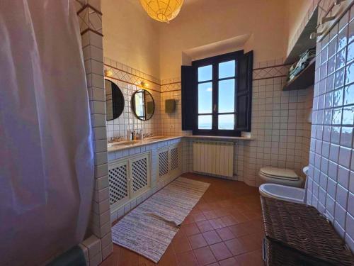 Koupelna v ubytování Villa nel Borgo by Nicola Real Estate