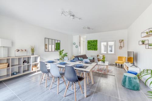 Villa Spacieuse 6 ch/12 personnes/ 6 SDB WC privée