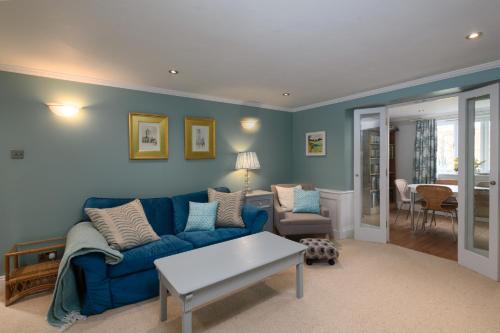Χώρος καθιστικού στο Charming Barn Retreat Near Pewsey & Woodborough