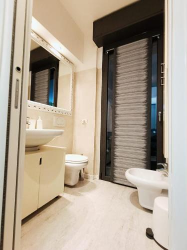 YR Apartments - Dateo - 3 Min Walk to Duomo and Linate Airport Metro