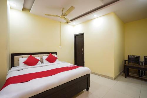 Krevet ili kreveti u jedinici u objektu OYO Hotel Narula's