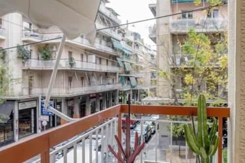3Bedroom Apartment Near Acropolis by MPS