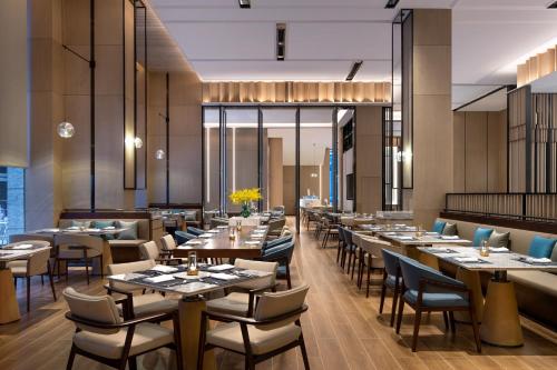 Χώρος καθιστικού στο Courtyard by Marriott Shanwei Haifeng