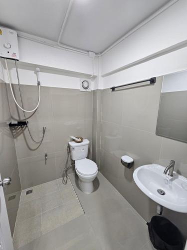 Koupelna v ubytování Loft 21 Apartment Romklao