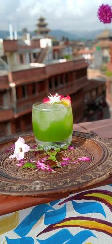 Jídlo v hotelu nebo okolí