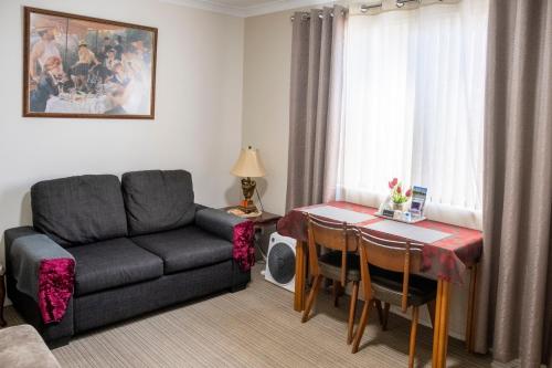Гостиная зона в Ascot on Swan Bed & Breakfast