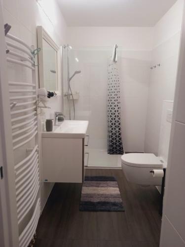 Lauro Apartment