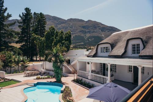 Nespecifikovaný výhled na hory nebo výhled na hory při pohledu z bed and breakfast