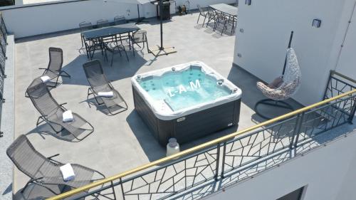 Gallery image of Apartments L-A-M in Podstrana