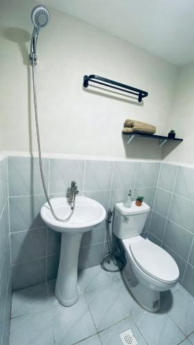 Gallery image of RichAirbnb Cebu in Lapu Lapu City