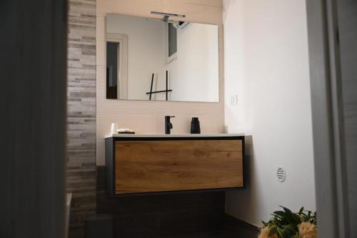 "Il Vecchio Salone" appartamento in pieno centro con garage privatoにあるバスルーム