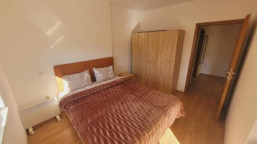 Nikola Flat 객실 침대