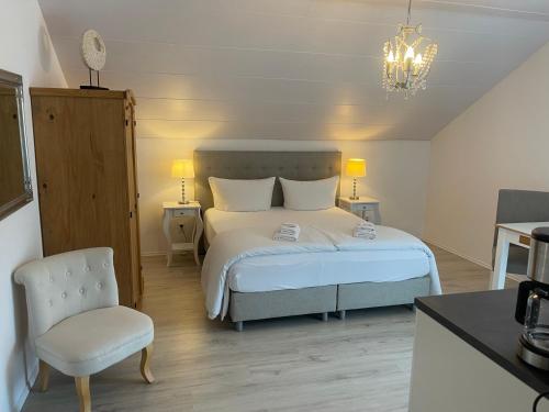 Кровать или кровати в номере Gästehaus Paulina