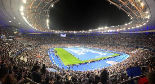 Een TV en/of entertainmentcenter bij Appartement cosy proche Stade de france - JO PARIS 2024
