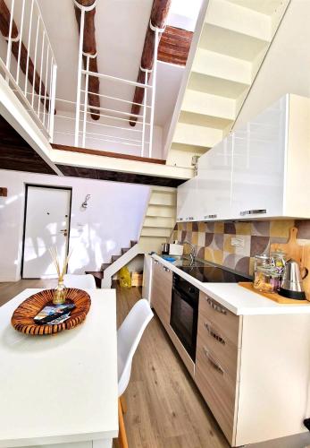 Casa con terrazza esclusiva vicino al mare Domus Neapolis Happy Holiday
