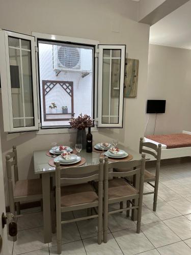 Μια τηλεόραση ή/και κέντρο ψυχαγωγίας στο Repanidi Apartments