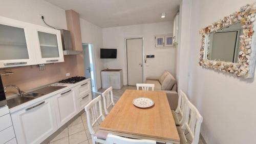Kuchyň nebo kuchyňský kout v ubytování Residence Gabbiano Vista Mare