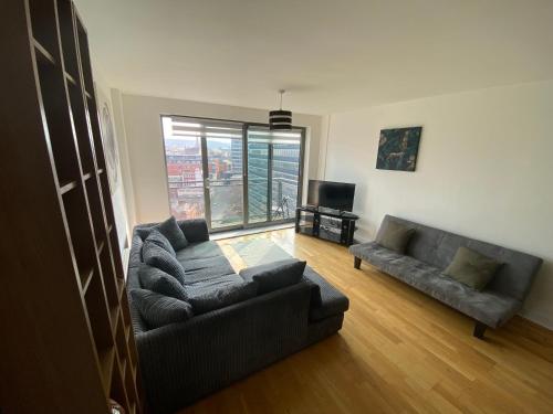 Posedenie v ubytovaní EEJs Beautiful 2 bed Apartment - Sheffield centre