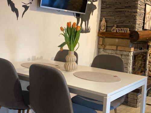 Gambar di galeri bagi Chalet Husky-Cabana integrală di Şotrile