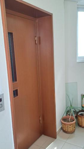 Fotografie z fotogalerie ubytování Central location! Spacious 2 bdrm with balcony v destinaci Sparta