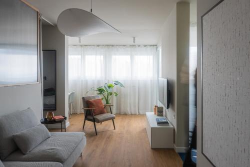 INDIGO - Brand New Studio Apartment