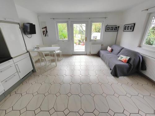 Romantic apartment with big terrace and garden view