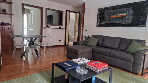 GV Luxury Home photo 11