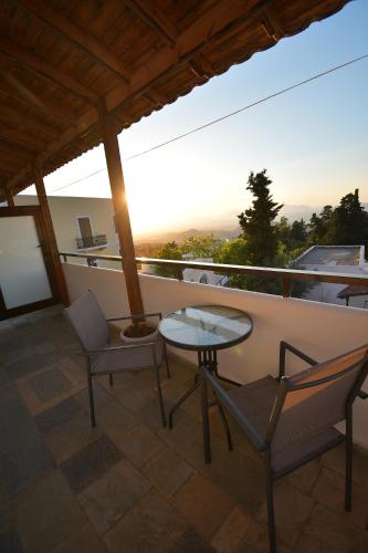 Pergola Apartment I