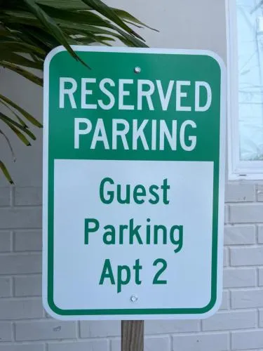 Stunning Little Havana Close to Airport, Calle Ocho, Brickell, Cruises,Wynwood and the Beaches - Free Parking photo 79