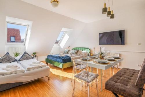 Green Dream Apartment Vienna - 3 Bedrooms and Rooftop Terrace