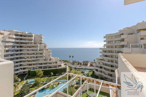 Benal Beach apartment with sunny terrace and water park