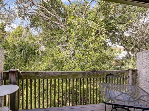 Μπαλκόνι ή βεράντα στο Amelia Island Paradise Rental!