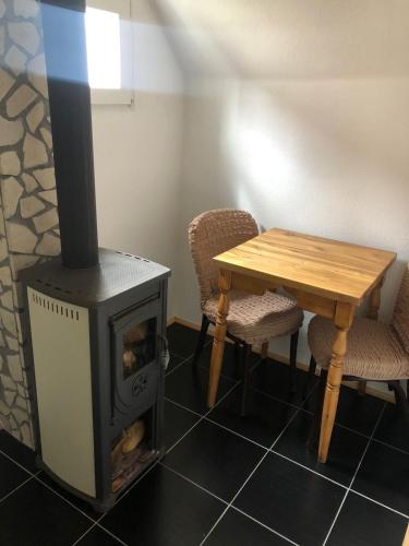 Kuchyň nebo kuchyňský kout v ubytování Private accommodation Kalezić