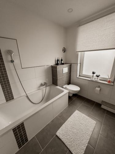 Ένα μπάνιο στο Haus am Waldrand
