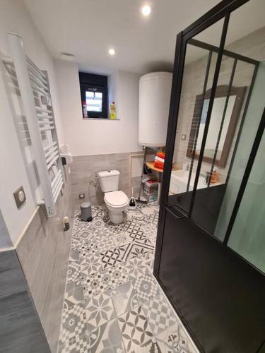 Phòng tắm tại L Auberge du mont des bruyeres PLAIN PIED