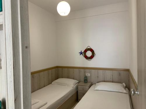 Galería fotográfica de Apart-Hotel Alvi en Sarandë