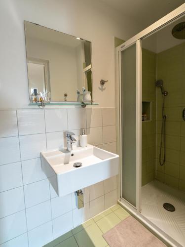 Zela Studio Apartment