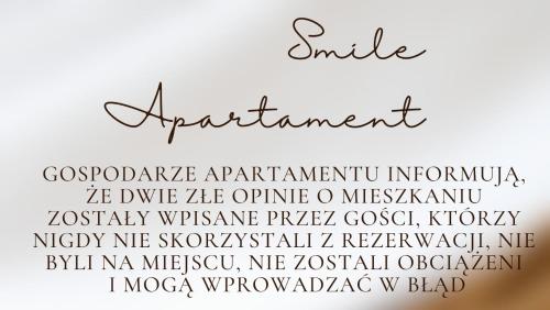 un conjunto de palabras de caligrafía para la autenticidad y la autenticación en Smile Apartment, en Osielsko