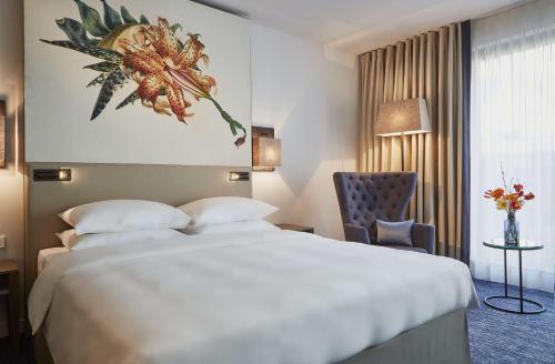 Hyatt Regency Amsterdam Image