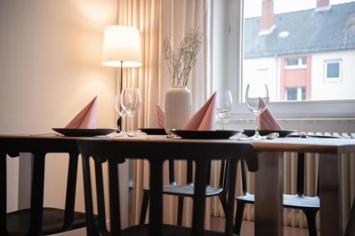Restoranas ar kita vieta pavalgyti apgyvendinimo įstaigoje Apartment Strauss #FÜNF - 3 Zimmer BS-City