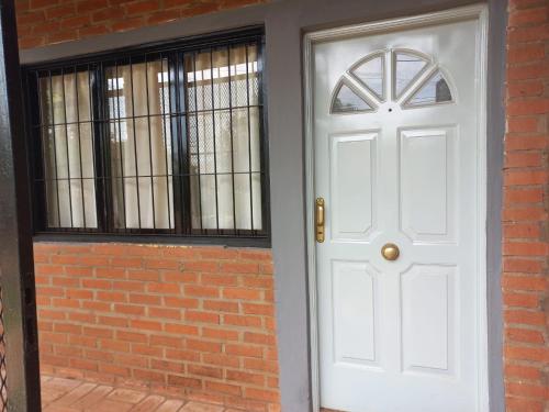 Φωτογραφία από το άλμπουμ του Casa cerca del centro con cochera σε Posadas