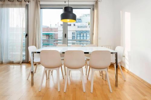The Collection Barcelona - Sagrada Familia Spacious 4BD with private Terrace